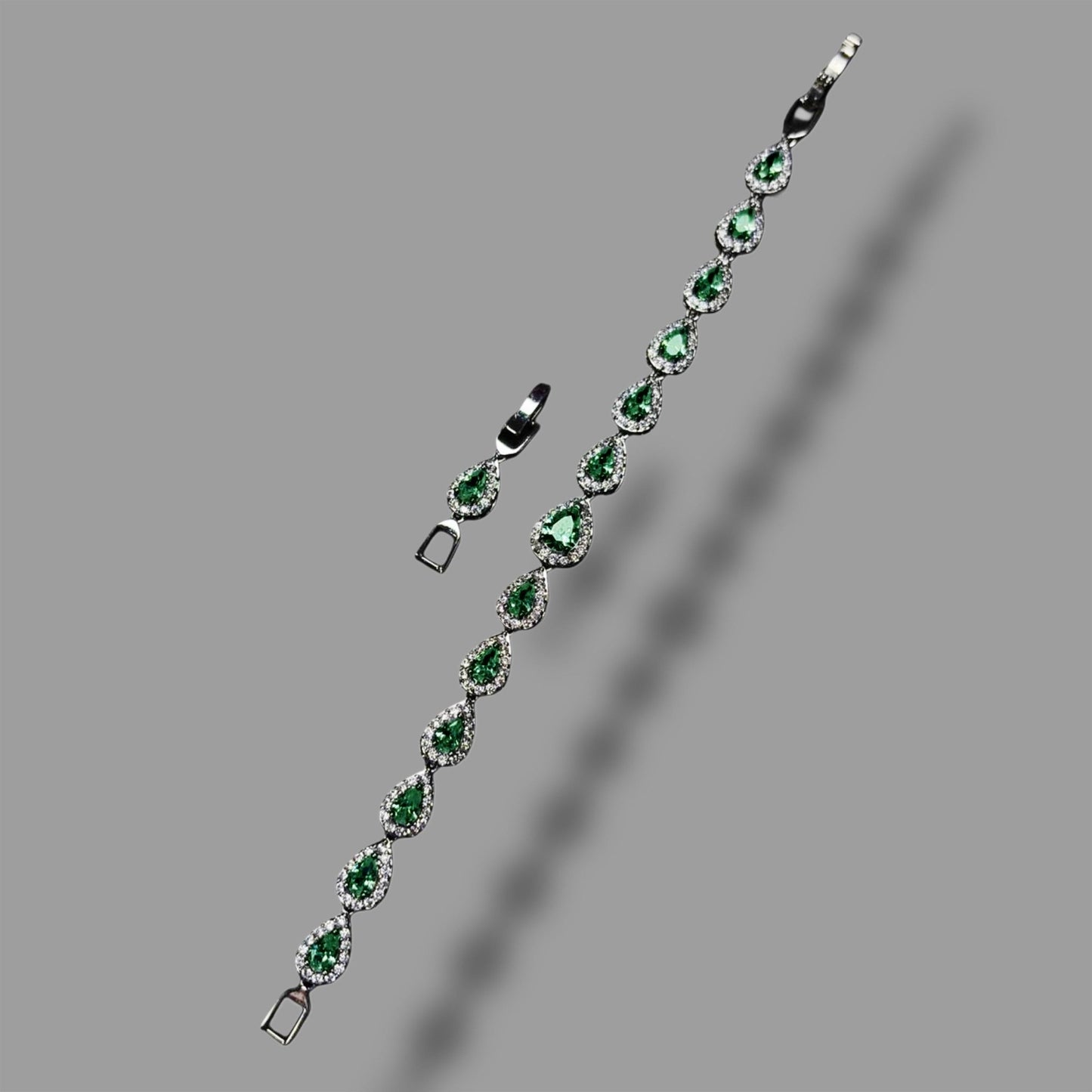 Emerald Bracelet - COLD VEINS